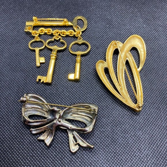 Brooch Lot 1 - Picture 2 of 2